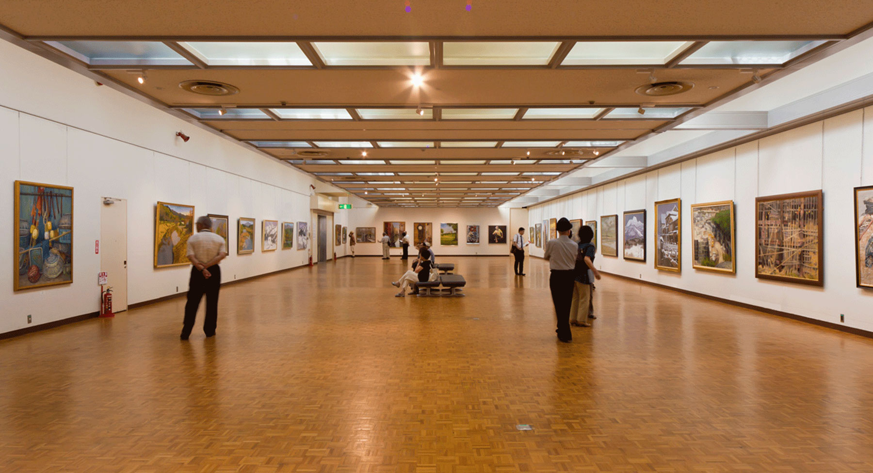 ザ・ヒロサワ・シティ会館 展示室画像